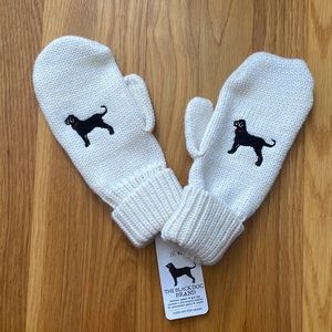 The Black Dog Ladies Meeko Mittens. Ivory, super soft knit with embroidered logo